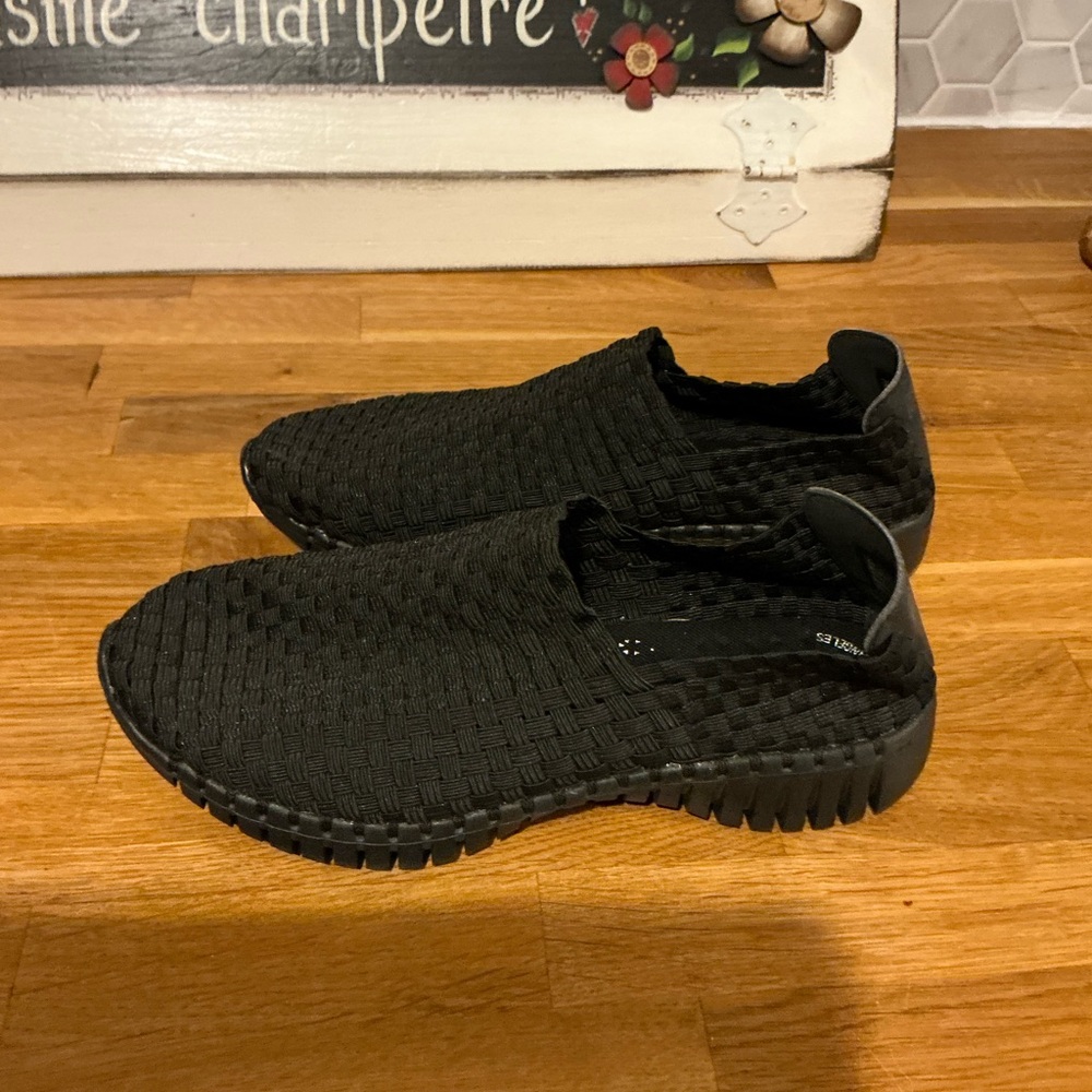 Skechers Black Women's Slip-On Athletic Shoes